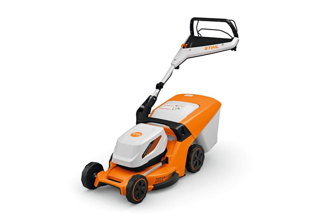 STIHL RMA 448 V 36V cordless self-propelled lawn mower kit with AK system battery and charger
